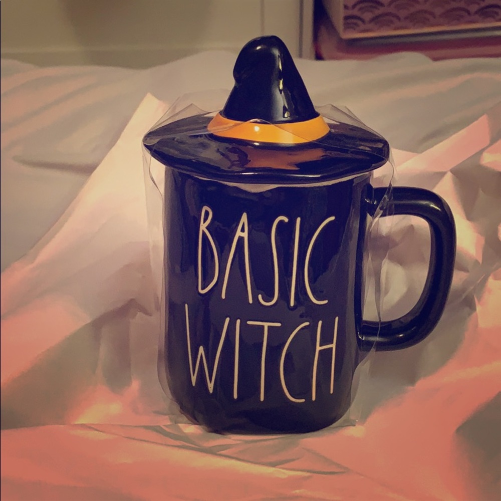 Rae Dunn Basic Witch mug with topper NWT